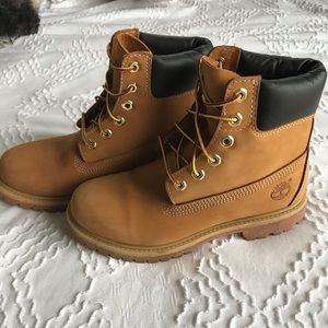 NWOT Timberland Premium Waterproof Boot - Wheat